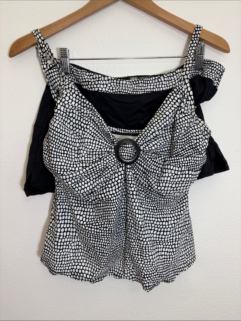 Coco Reef Black & White Swimsuit Top and Swim Skirt Set